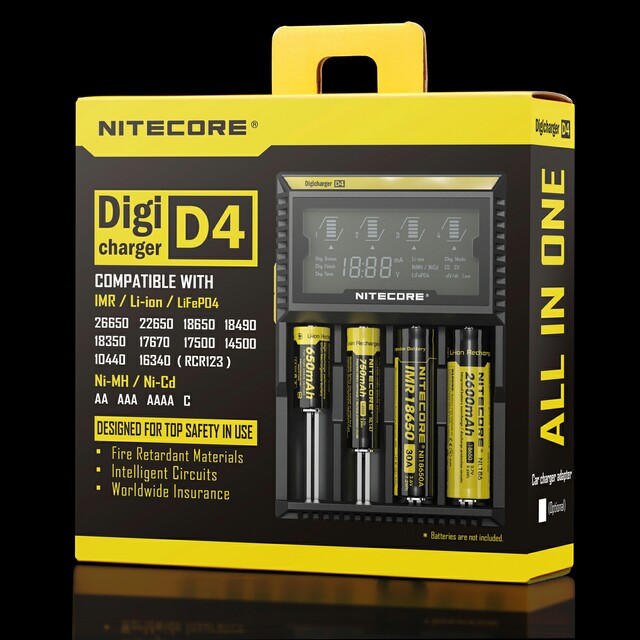 Nitecore charger D2 D4 2 bay 4 bay battery charger with LCD screen display